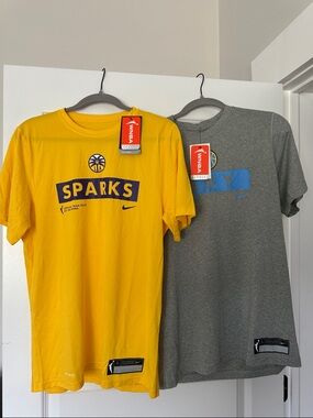 2 Nike WNBA t-shirts Sparks Sky